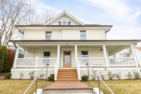West Dundee Downtown Luxury Farmhouse Apartment #4 מראה חיצוני תמונה